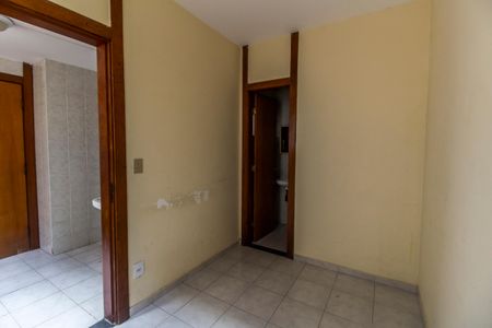 Casa de condomínio à venda com 380m², 4 quartos e 4 vagasQuarto de Serviço