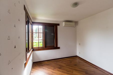 Casa de condomínio à venda com 380m², 4 quartos e 4 vagasSuíte 4