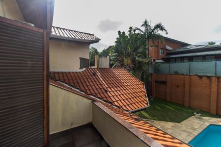 Casa de condomínio à venda com 380m², 4 quartos e 4 vagasVaranda