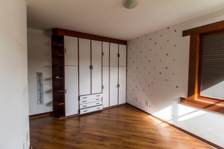 Casa de condomínio à venda com 380m², 4 quartos e 4 vagasSuíte 4