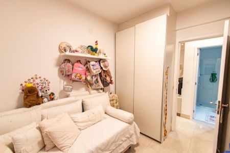 Apartamento à venda com 72m², 2 quartos e 2 vagas Apartamento à venda com 72m², 2 quartos e 2 vagasQuarto