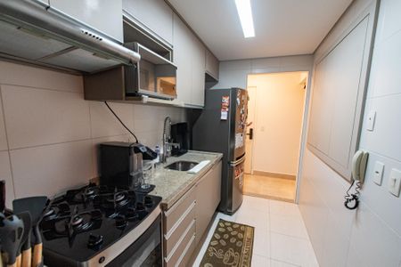 Apartamento à venda com 72m², 2 quartos e 2 vagas Apartamento à venda com 72m², 2 quartos e 2 vagasCozinha