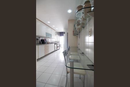 Apartamento para alugar com 100m², 3 quartos e 2 vagasCozinha
