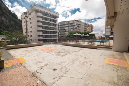 Apartamento para alugar com 100m², 3 quartos e 2 vagasÁrea comum