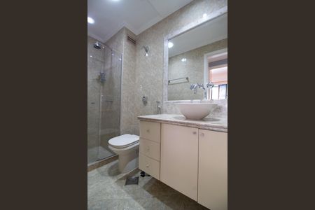 Apartamento para alugar com 100m², 3 quartos e 2 vagasBanheiro social