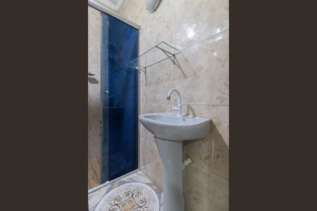 Casa à venda com 400m², 2 quartos e 1 vaga Casa à venda com 400m², 2 quartos e 1 vagaBanheiro Suíte