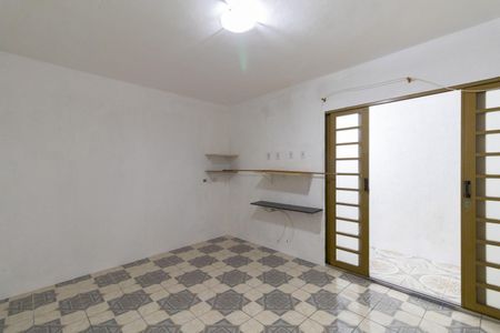 Casa à venda com 400m², 2 quartos e 1 vaga Casa à venda com 400m², 2 quartos e 1 vagaSuíte