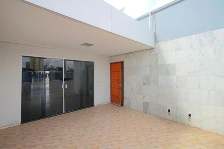 Apartamento à venda com 241m², 5 quartos e 4 vagasCobertura / Sala - varanda 2