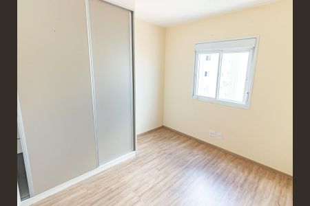 Apartamento para alugar com 77m², 3 quartos e 2 vagasQuarto 2
