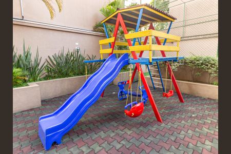 Apartamento para alugar com 77m², 3 quartos e 2 vagasÁrea comum - Playground