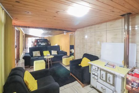Casa à venda com 120m², 3 quartos e 2 vagas Casa à venda com 120m², 3 quartos e 2 vagasSala de TV