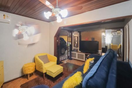 Casa à venda com 120m², 3 quartos e 2 vagas Casa à venda com 120m², 3 quartos e 2 vagasSala