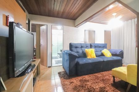 Casa à venda com 120m², 3 quartos e 2 vagas Casa à venda com 120m², 3 quartos e 2 vagasSala