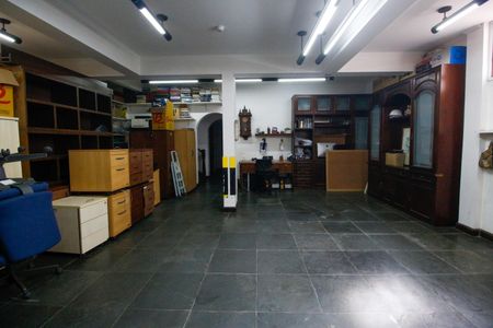 Casa à venda com 800m², 3 quartos e 6 vagasGaragem