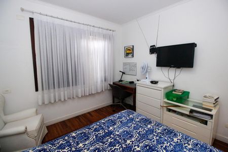 Casa à venda com 800m², 3 quartos e 6 vagasSuíte 2