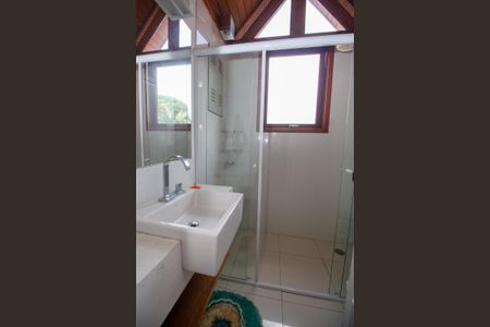 Casa à venda com 800m², 3 quartos e 6 vagasBanheiro 1