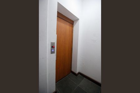 Casa à venda com 800m², 3 quartos e 6 vagasElevador