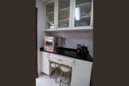 Casa à venda com 800m², 3 quartos e 6 vagasCozinha