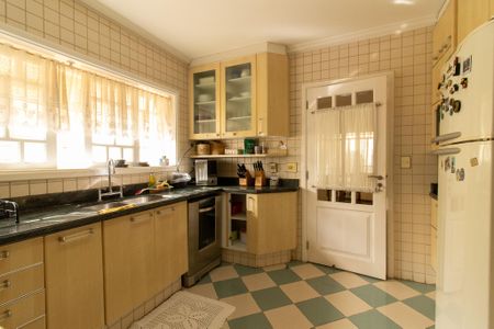 Casa de condomínio para alugar com 400m², 3 quartos e 4 vagas Casa de condomínio para alugar com 400m², 3 quartos e 4 vagasCozinha