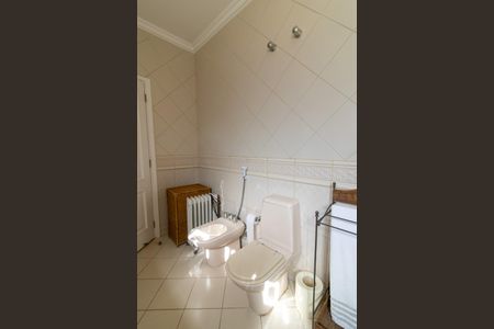 Casa de condomínio para alugar com 400m², 3 quartos e 4 vagas Casa de condomínio para alugar com 400m², 3 quartos e 4 vagasBanheiro Suíte