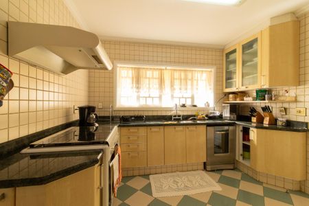 Casa de condomínio para alugar com 400m², 3 quartos e 4 vagas Casa de condomínio para alugar com 400m², 3 quartos e 4 vagasCozinha