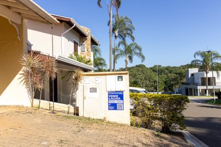 Casa de condomínio para alugar com 400m², 3 quartos e 4 vagas Casa de condomínio para alugar com 400m², 3 quartos e 4 vagasPlaquinha