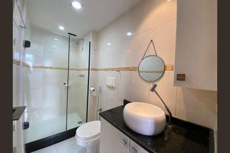 Apartamento à venda com 70m², 2 quartos e 1 vagaBanheiro