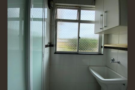 Apartamento à venda com 70m², 2 quartos e 1 vagaÁrea de Serviço