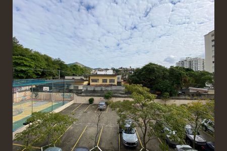 Apartamento à venda com 70m², 2 quartos e 1 vagaVista