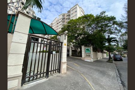 Apartamento à venda com 70m², 2 quartos e 1 vagaFachada