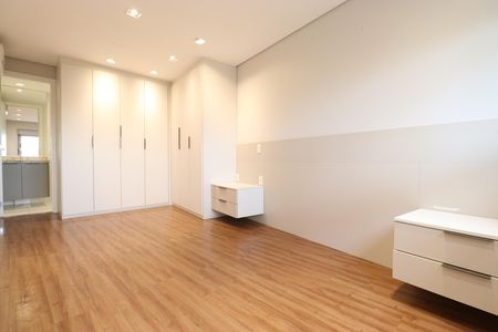 Apartamento para alugar com 69m², 2 quartos e 1 vagaSuíte