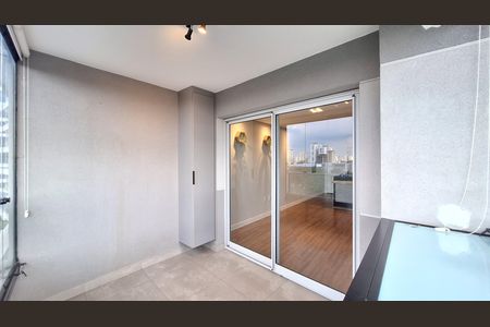 Apartamento para alugar com 69m², 2 quartos e 1 vaga Apartamento para alugar com 69m², 2 quartos e 1 vagaVaranda