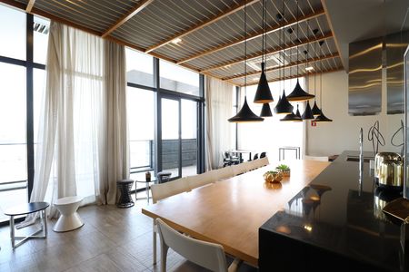 Apartamento para alugar com 69m², 2 quartos e 1 vagaÁrea comum - Salão de festas