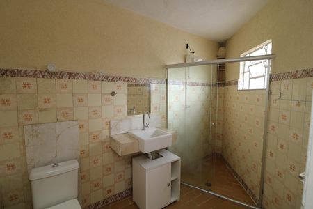 Casa à venda com 150m², 2 quartos e 2 vagasBanheiro