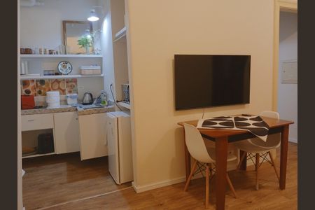 Apartamento à venda com 40m², 1 quarto e sem vaga Apartamento à venda com 40m², 1 quarto e sem vagaSala