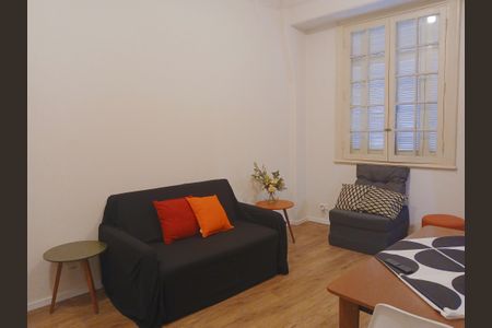 Apartamento à venda com 40m², 1 quarto e sem vaga Apartamento à venda com 40m², 1 quarto e sem vagaSala