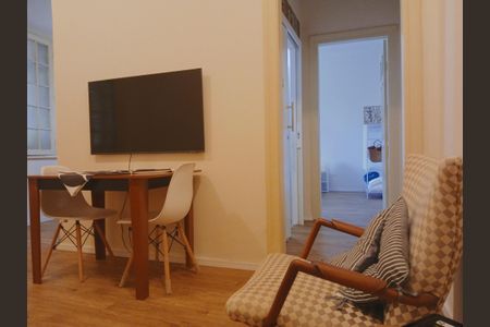 Apartamento à venda com 40m², 1 quarto e sem vaga Apartamento à venda com 40m², 1 quarto e sem vagaSala