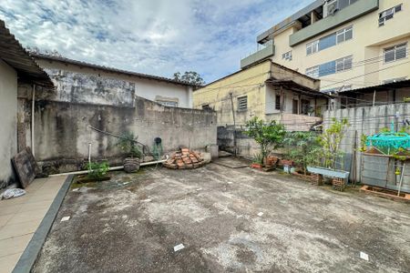 Casa à venda com 261m², 3 quartos e 2 vagasQuintal