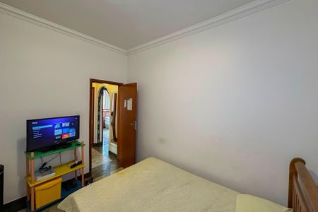Casa à venda com 261m², 3 quartos e 2 vagasQuarto 3