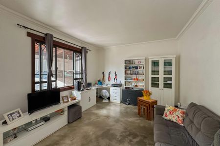 Casa à venda com 261m², 3 quartos e 2 vagasSala