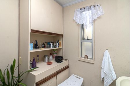 Apartamento à venda com 65m², 2 quartos e 1 vagaBanheiro Social