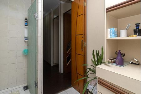 Apartamento à venda com 65m², 2 quartos e 1 vagaBanheiro Social