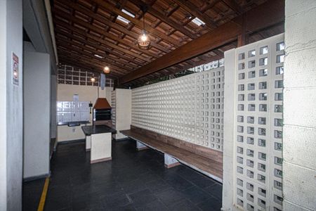 Apartamento à venda com 65m², 2 quartos e 1 vagaÁrea comum - Churrasqueira