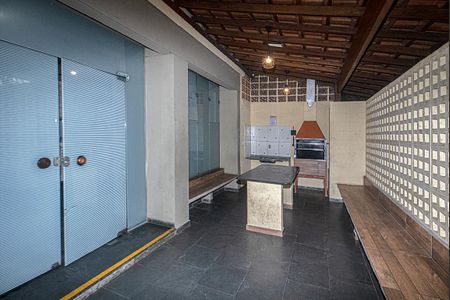 Apartamento à venda com 65m², 2 quartos e 1 vagaÁrea comum - Churrasqueira
