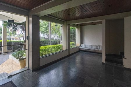 Apartamento à venda com 65m², 2 quartos e 1 vagaHall