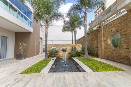 Apartamento à venda com 137m², 3 quartos e 3 vagasEntrada