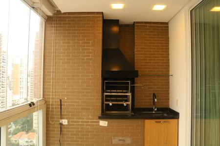 Apartamento à venda com 137m², 3 quartos e 3 vagasVaranda 