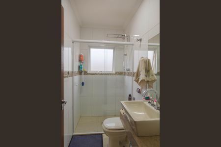 Casa à venda com 237m², 4 quartos e 8 vagasBanheiro Suíte