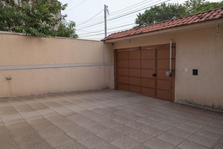 Casa à venda com 237m², 4 quartos e 8 vagasFachada