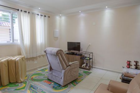 Casa à venda com 237m², 4 quartos e 8 vagasSala